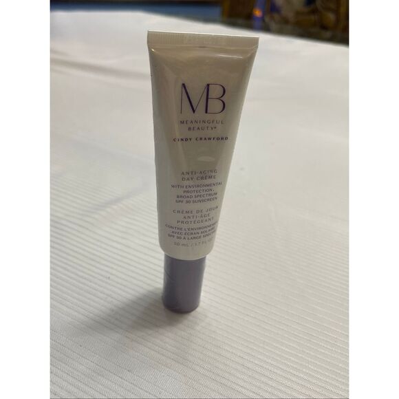 Meaningful Beauty Cindy Crawford Anti Aging Day Creme 1.7 oz SPF 30 Sealed - Picture 3 of 5